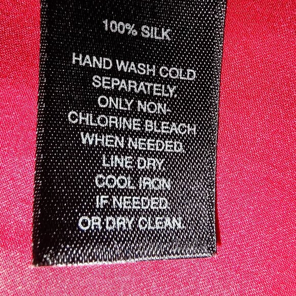 WHITE HOUSE BLACK MARKET SLVLS BLOUSE BIAS CUT LONG TIES PULLOVER RED SZ SMALL - Picture 4 of 9